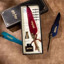 ARTPARK HARRY POTTER FEATHER PEN ( RANDOM COLOR )