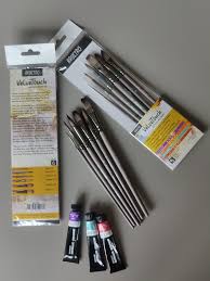 BRUSTRO VELVE TOUCH ARTIST BRUSH SET OF 6