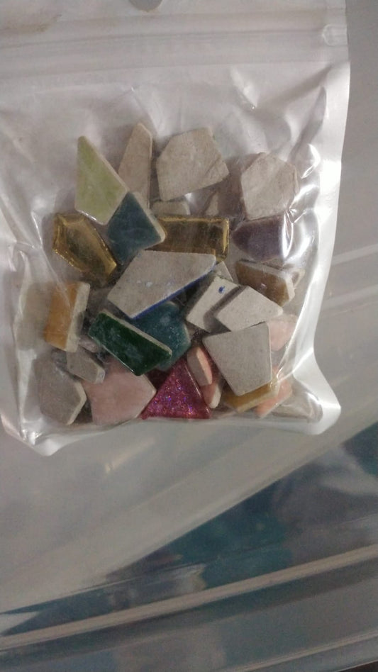 AP RESIN STONES CRYSTLES 02