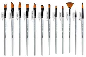ISOMARS PRECISION  BRUSHES COMBO ARTIST - SET OF 12