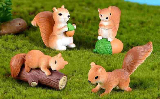 Artpark Miniature 4 Brown Squirrels set APM56